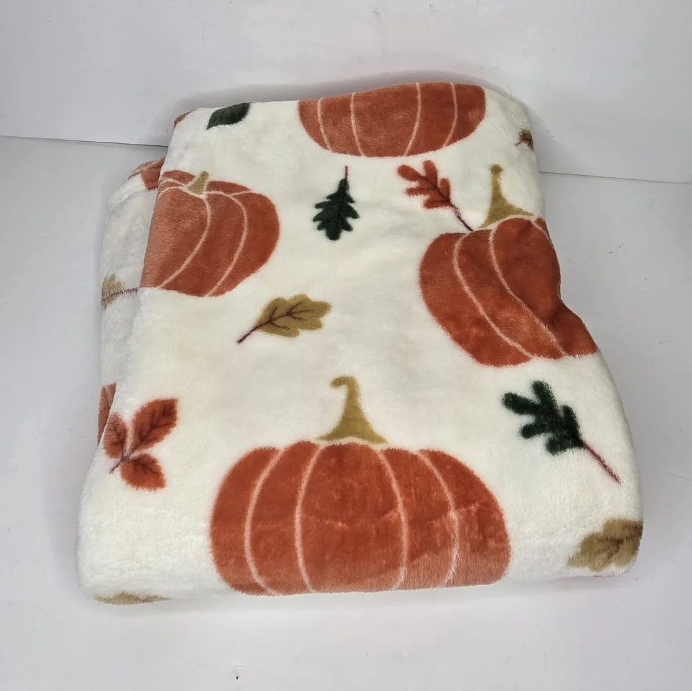 Cozy Fall Plush Pumpkin And Autumn Leaves Decorative Throw Blanket
